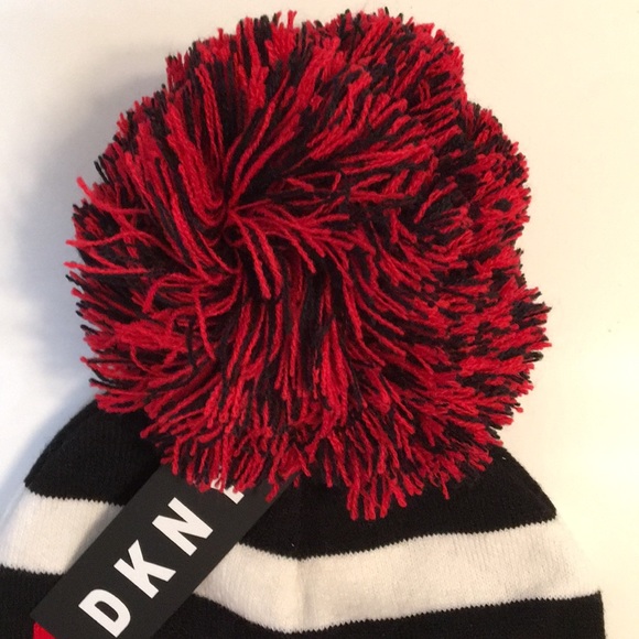 New DKNY Red Black & White Beanie Stadium Hat cuff - Picture 2 of 2